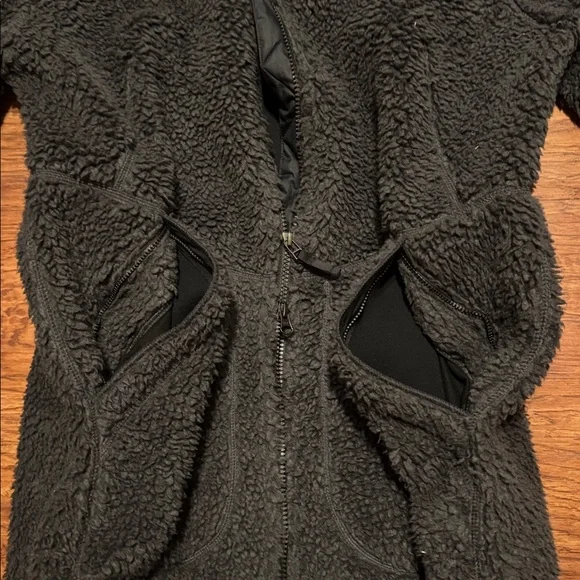 Woman’s L.L.Bean Mountain Pile Fleece Coat, size XL - Picture 3 of 14